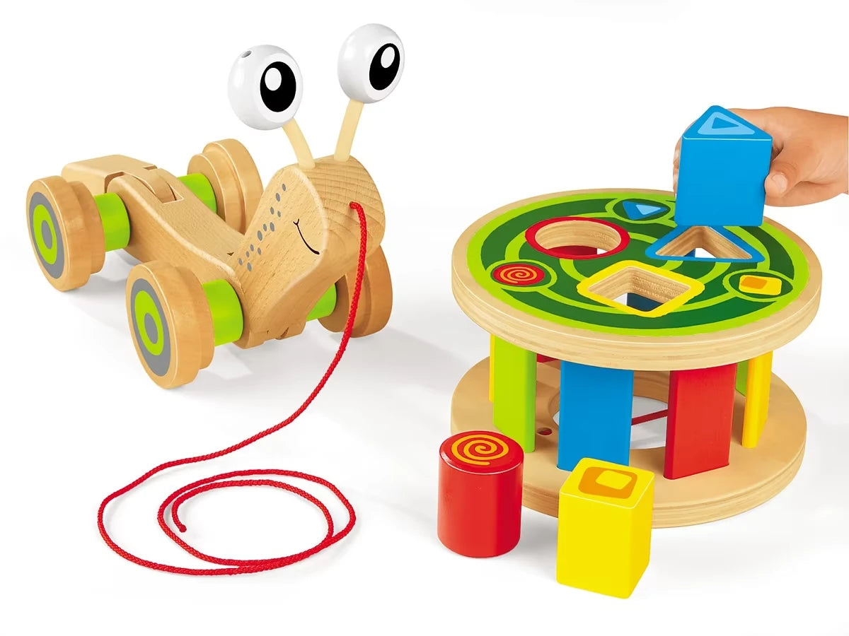 Pull-Along Activity Snail - US 7370