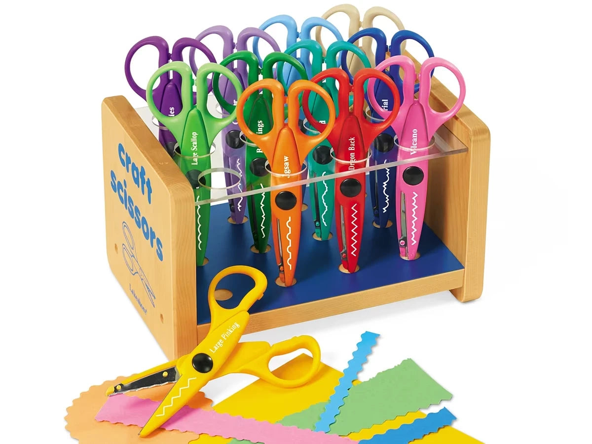 Crinkle-Cut Craft Scissors Center - US 6651
