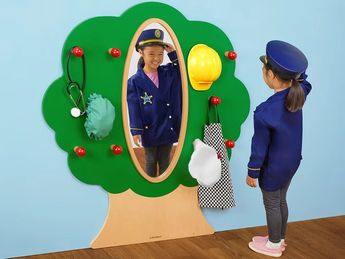 Look at Me! Dress-Up Tree - US 9575