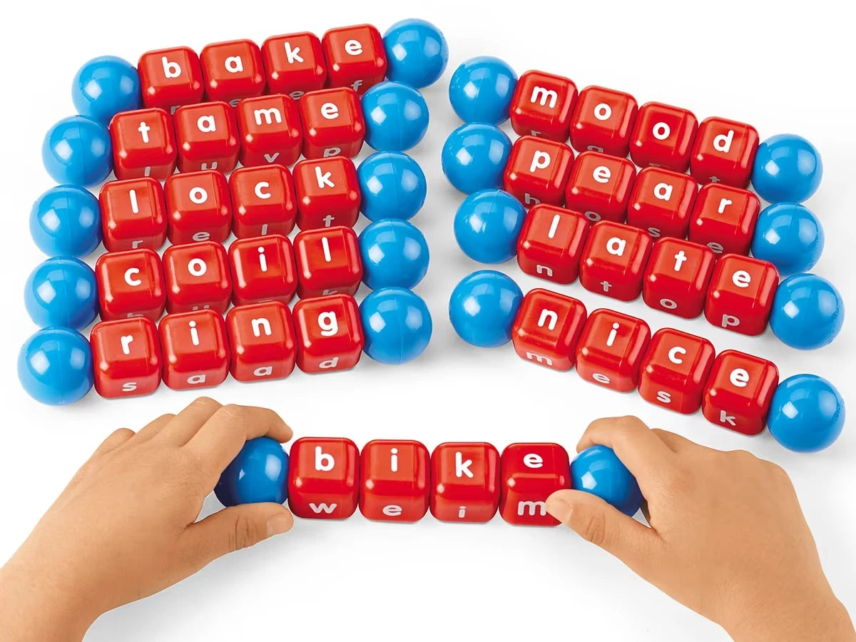 Twist & Turn 4-Letter Word Builders - Set of 10 - US 3548