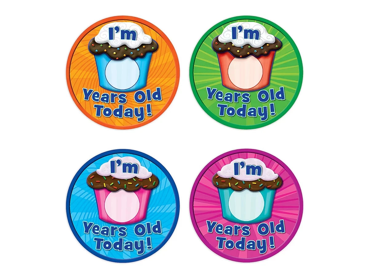 Cupcake Birthday Badges - Variety Pack - US 5762