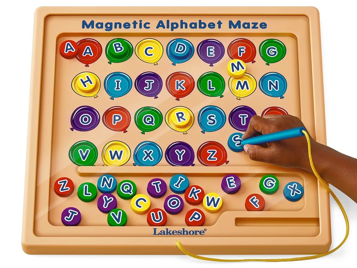Magnetic Alphabet Maze - US 3037