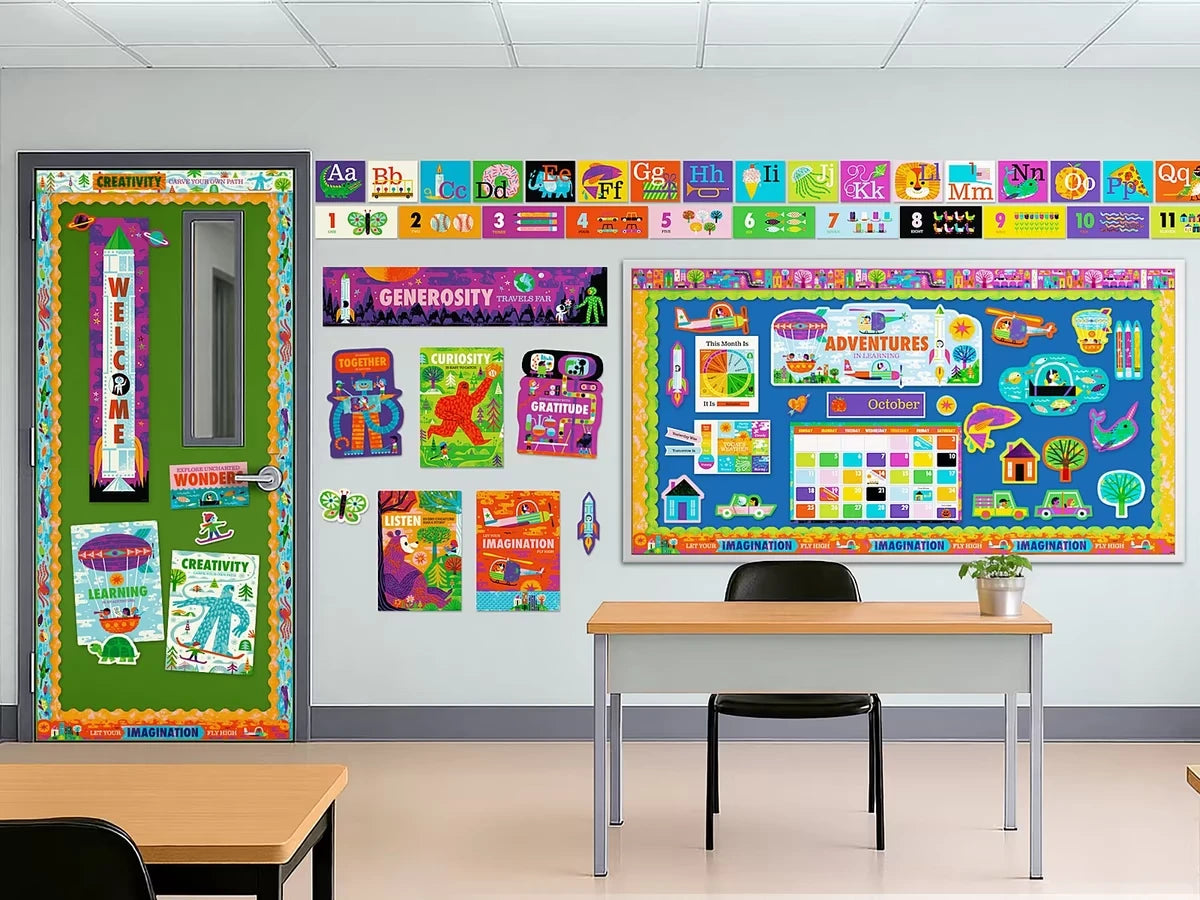 Invisible Creature™ Orange Scalloped Border - US 1593