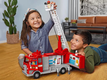 Real-Action Fire Engine - US 8337