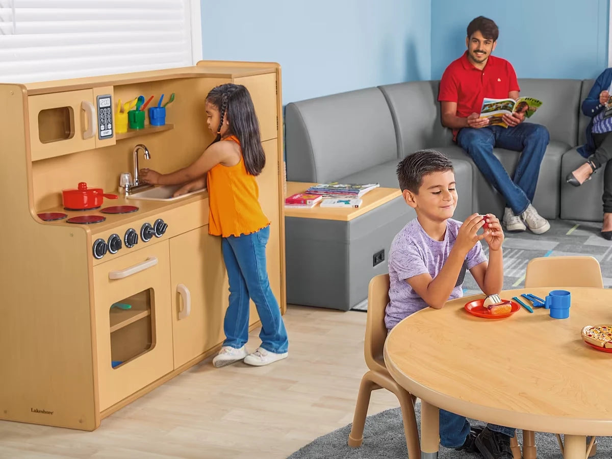 Heavy-Duty All-In-One Kitchen - US 9352