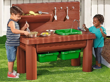 Pump & Play Mud Kitchen - US 1330