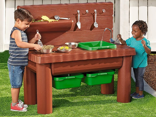 Pump & Play Mud Kitchen - US 1330