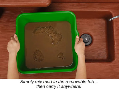 Pump & Play Mud Kitchen - US 1330