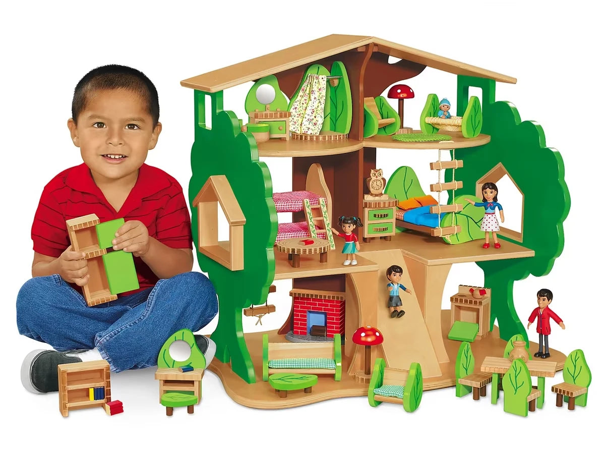 Lakeshore Giant Treehouse - US 4152