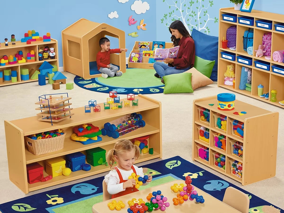 Heavy-Duty Space-Saver Storage Unit - US 8332