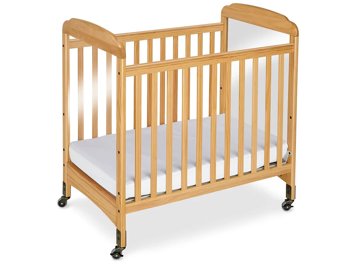 Heavy-Duty Safety Crib - US 7320
