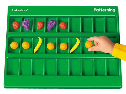 Hands-On Patterning Tray - US 5235