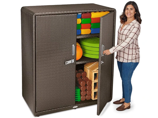 Outdoor Lockable Storage Cabinet - US 5317